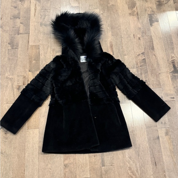 Brand New Shearling/Fur Coat with Built-In Fur Hood - Picture 1 of 5